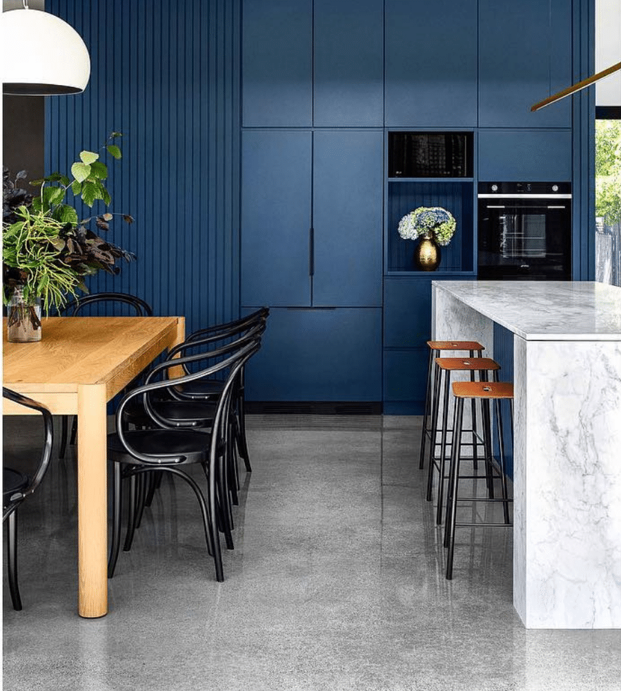 navy blue kitchen cabinets