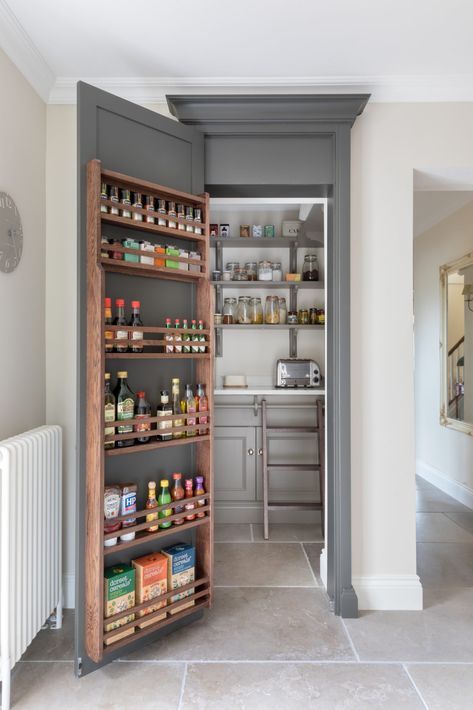 door mounted pantry shelving